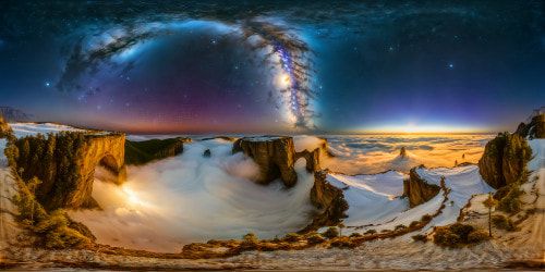 A VR360 masterpiece showcasing a flawless night sky adorned with myriad stars and a radiant moon, infused with a subtle fantasy style, iridescence elegantly diffuses across the cosmic expanse, offering a awe-inspiring view of the celestial dance in ultra-high resolution.